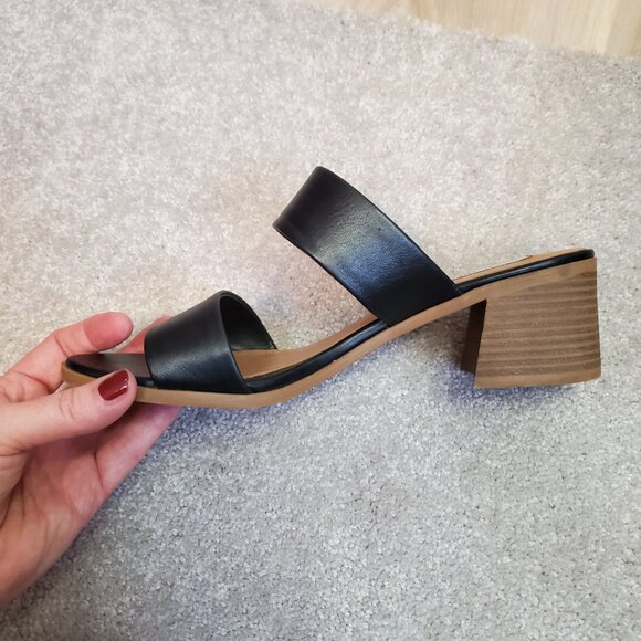 STEVE MADDEN Women's 8.5 Swift Block Heeled Sandals Shoes Leather Double Strap - Picture 3 of 11